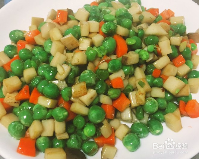 如何制作豌豆炒杏鲍菇
