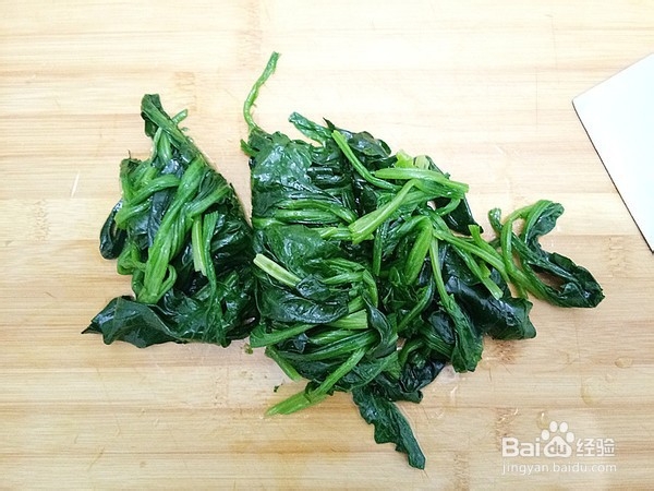 如何制作菠菜拌扇贝