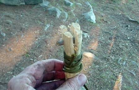 图解野外捕鱼工具--鱼叉的制作