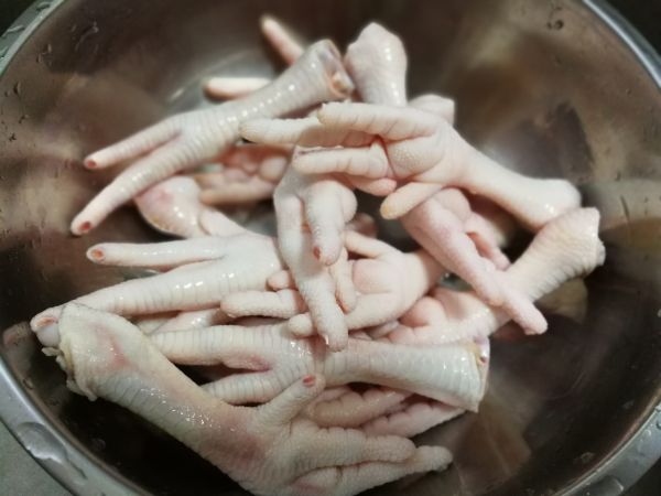 冰镇酸辣爽口柠檬鸡爪