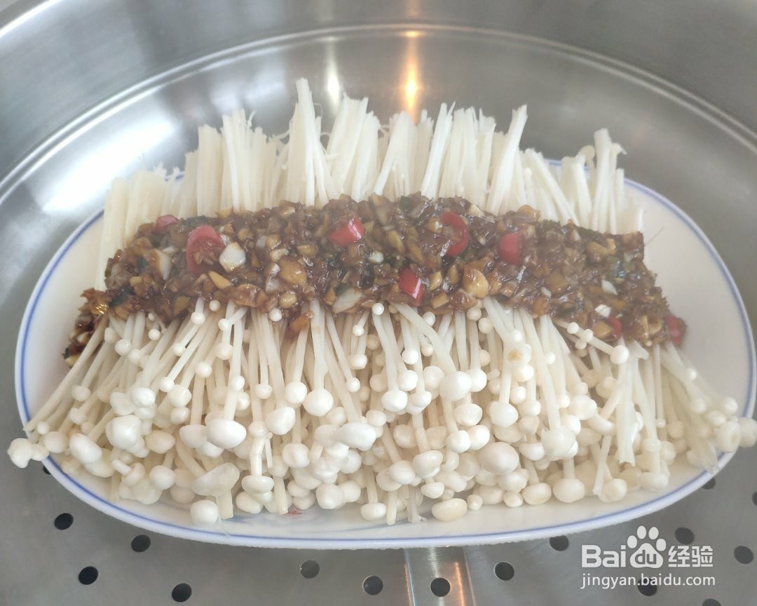 如何制作蒜香金针菇?