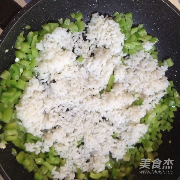 蔬菜炒饭的做法