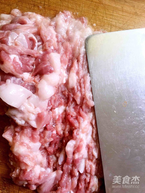 清蒸手工肉丸