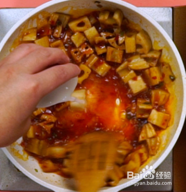 家常香辣藕丁的做法