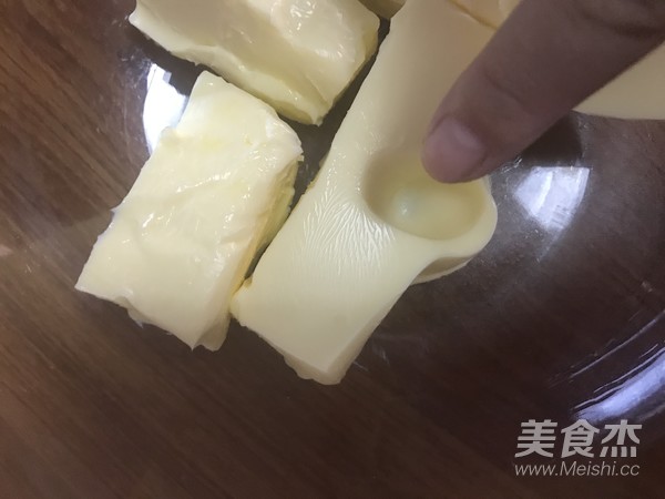 咸蛋黄杯子蛋糕