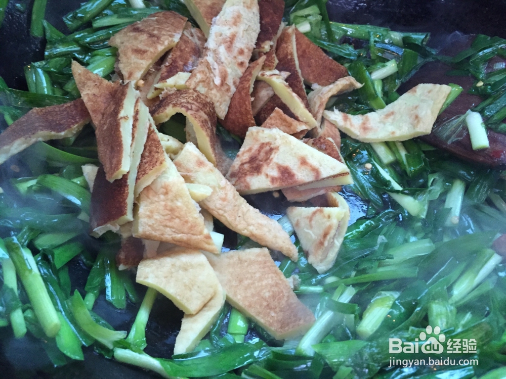 如何做出家常的韭菜粉咯馇