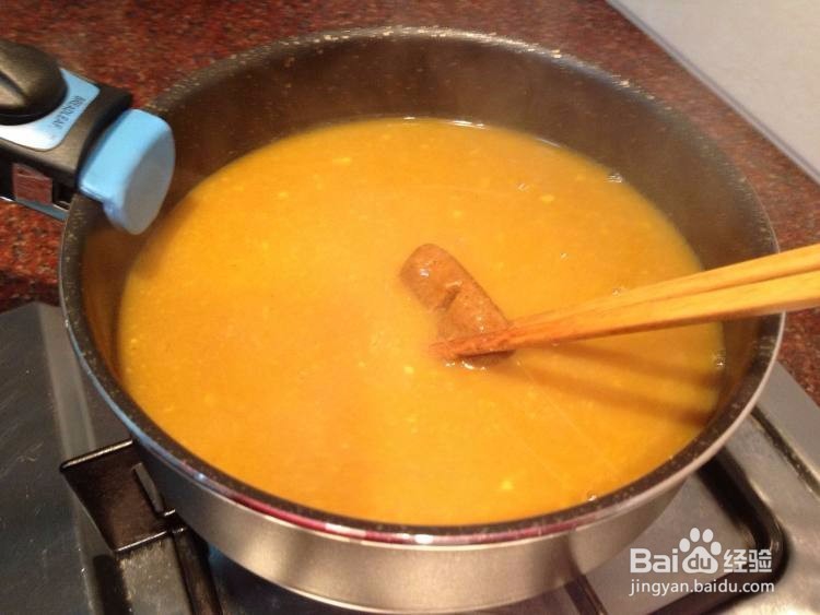 拾味香黄金海鲜火锅的做法