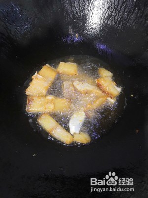马友鱼干腩肉煲的做法