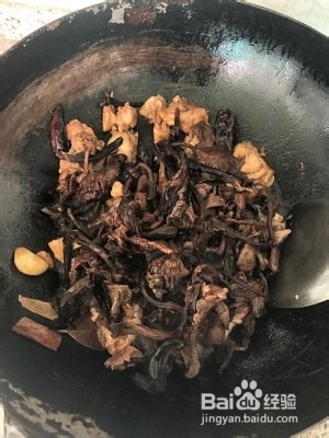 怎么做小鸡炖蘑菇