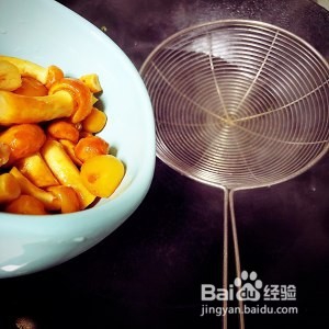 怎么做滑子蘑扣西兰花