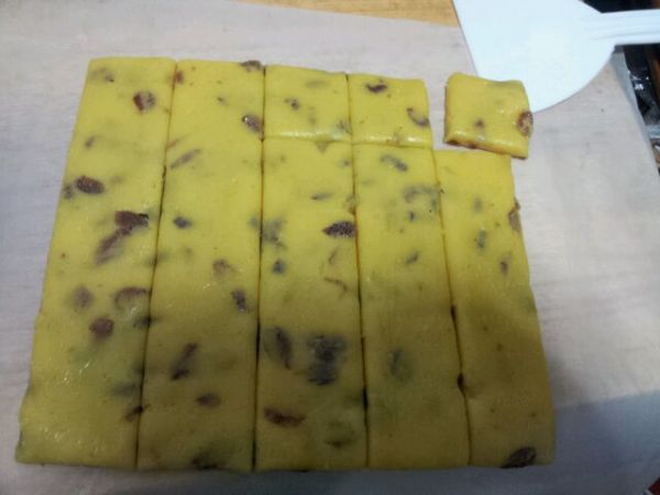 提子蛋黄香奶酥