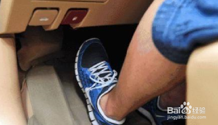 手动档如何过弯