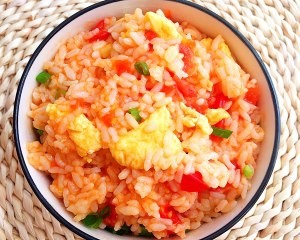 如何在家做好鸡蛋炒饭