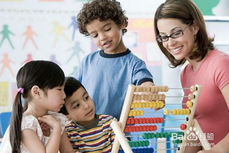 怎样应对宝宝害怕去幼儿园。