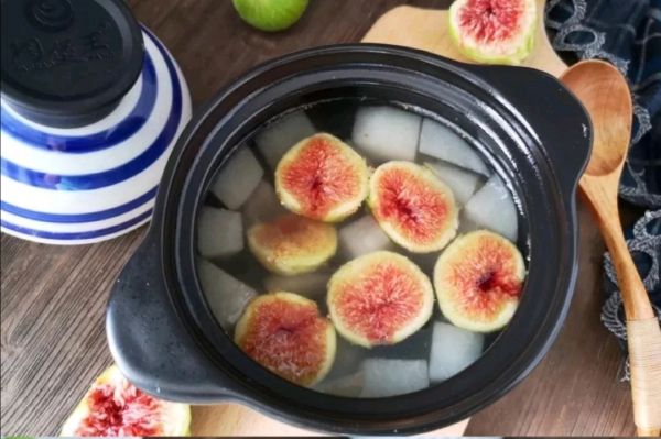 无花果雪梨润肺汤