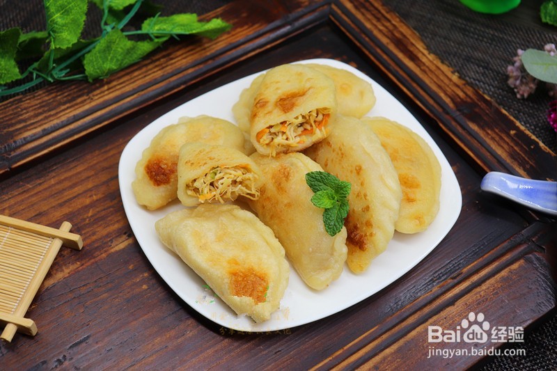 煎饺怎么做，煎饺的家常做法技巧