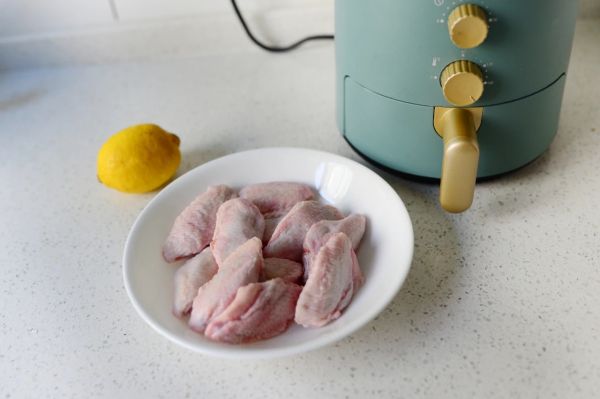 柠檬黑椒烤鸡翅