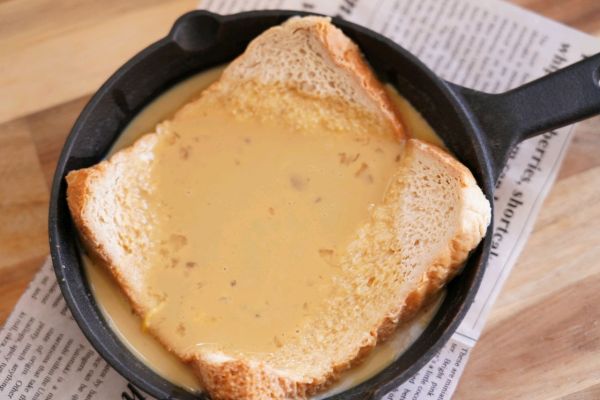 生椰拿铁烤吐司