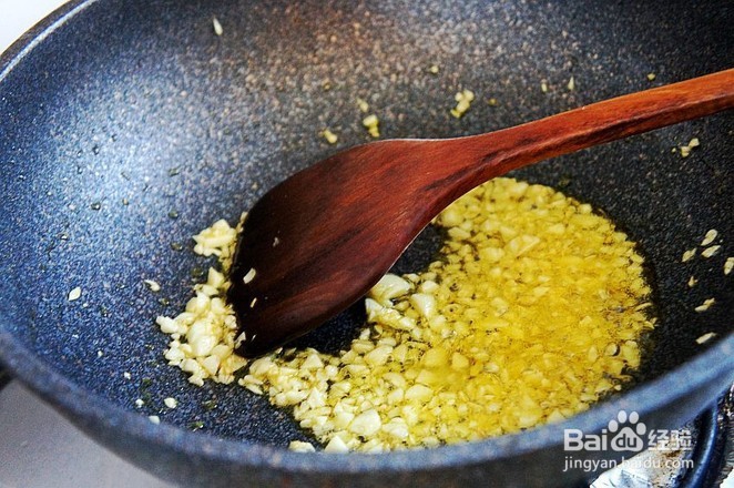 如何做美味的蒜蓉粉丝蒸大虾