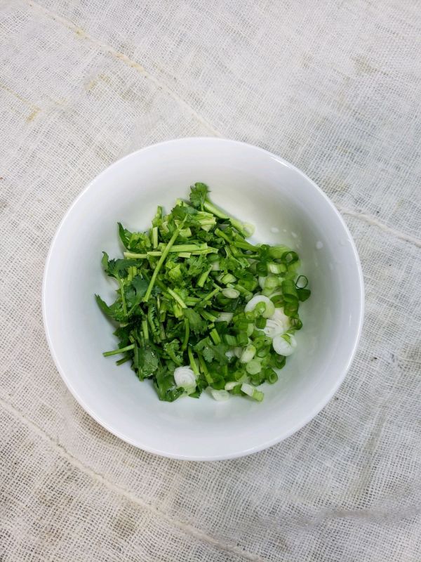 白菜豆腐粉丝鸭架汤