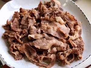 洋葱肥牛的做法