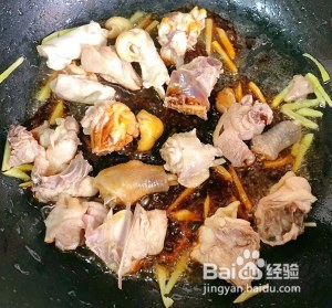 家庭版红枣花菇蒸鸡