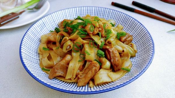 蚝油芸鸡蒜香面