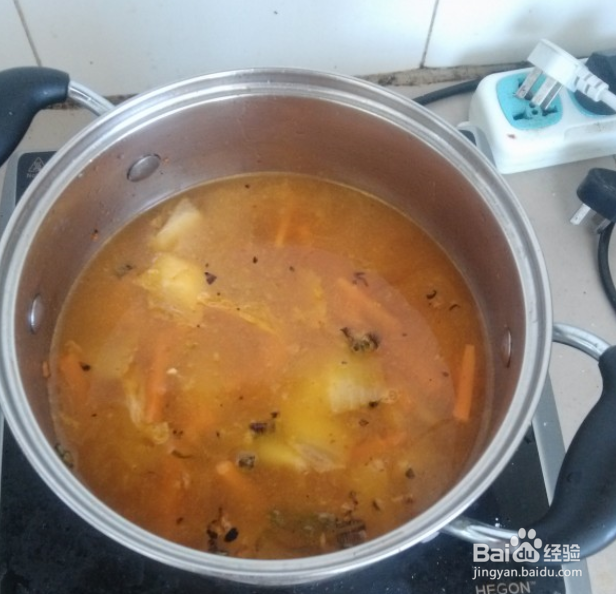 泡菜豆腐鲜蔬锅的做法