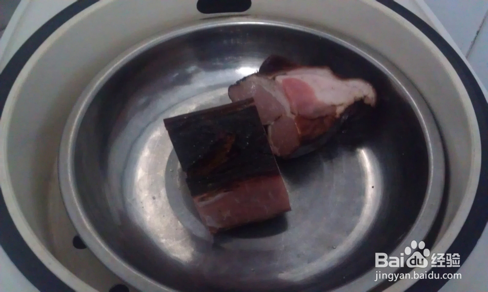 腊味飘香--荷兰豆炒湘西腊肉