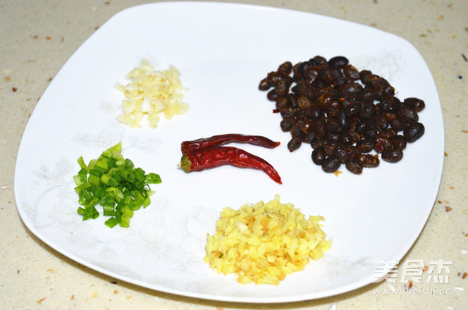 豆豉蒸鸡翅的做法