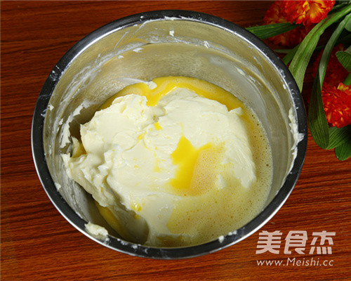 金顶酥粒蓝莓马芬