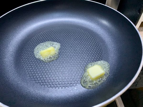 黑椒酱汁牛肉配白饭