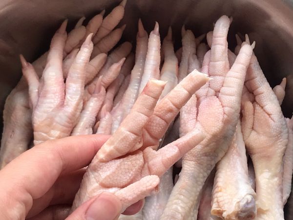 追剧必备韩式辣鸡爪