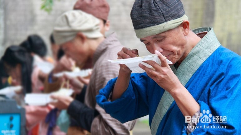 如何成为一个横店群演