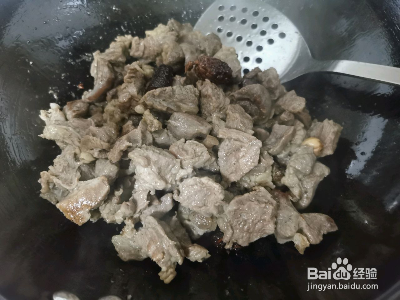 飘香炖牛肉的做法