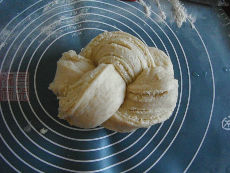 想吃淡奶油椰蓉吐司？轻轻松松就能学会