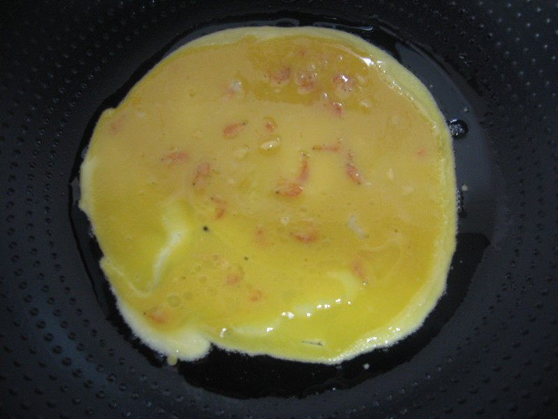 黑芝麻鸡蛋饼怎么做才美味,看完就知道了