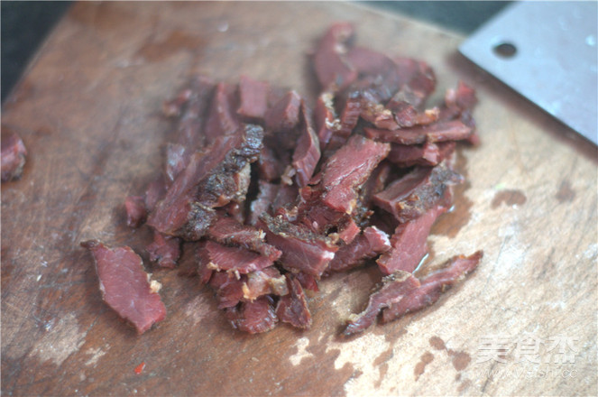 青红椒炒干牛肉