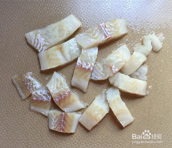 海鲜菇煮狭鳕鱼柳