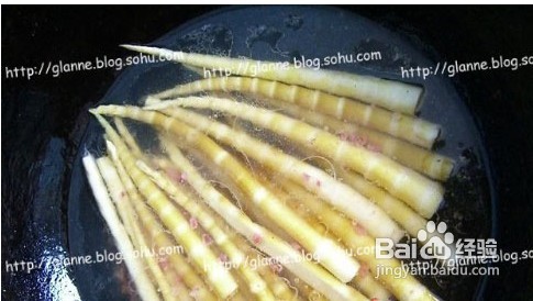 上汤火腿竹笋的做法