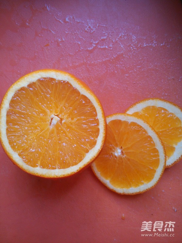 鱼肉酿橙子的做法