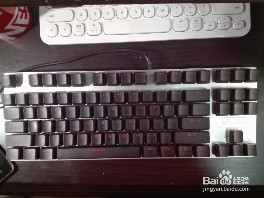 雷柏(Rapoo)V500合金板机械键盘茶轴开箱晒物