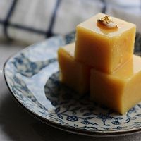 老北京的小小吃--豌豆黄儿