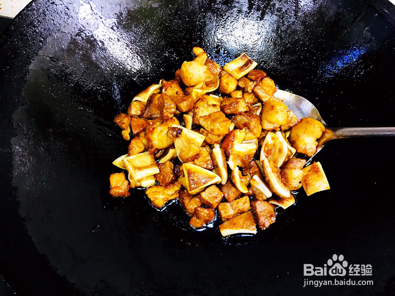 ＜秘制红烧肉＞的做法