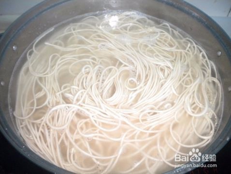 面条怎么下好吃一点