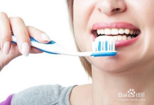 怎样消除吃完大蒜、大葱的口臭味