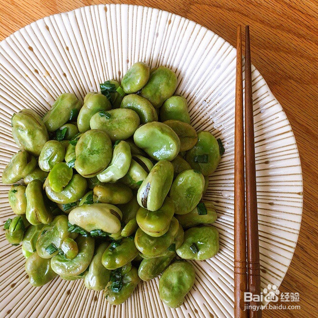 葱油蚕豆的做法