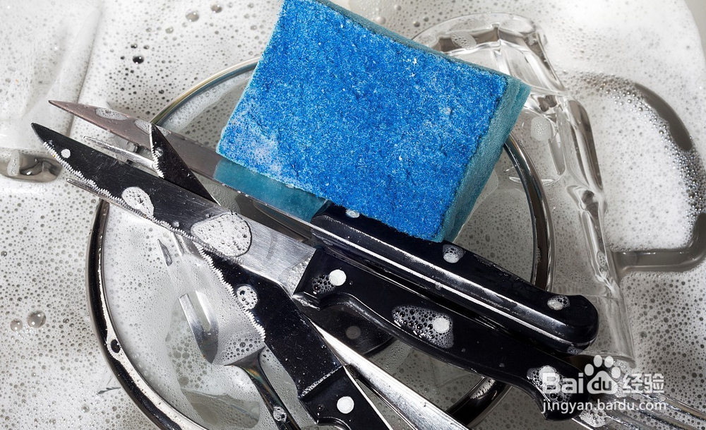 餐具清洗起泡有危害所以要用餐具清洗消泡剂