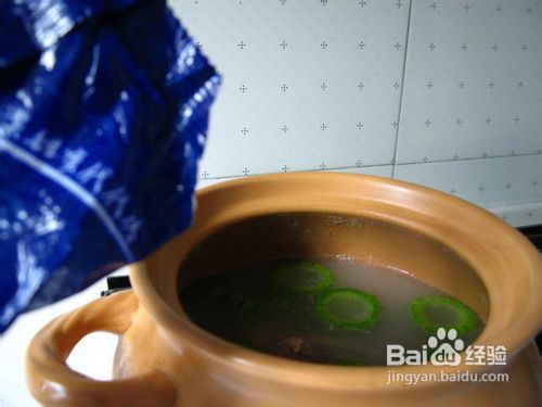 一碗好水靓汤--小排苦瓜盅的做法