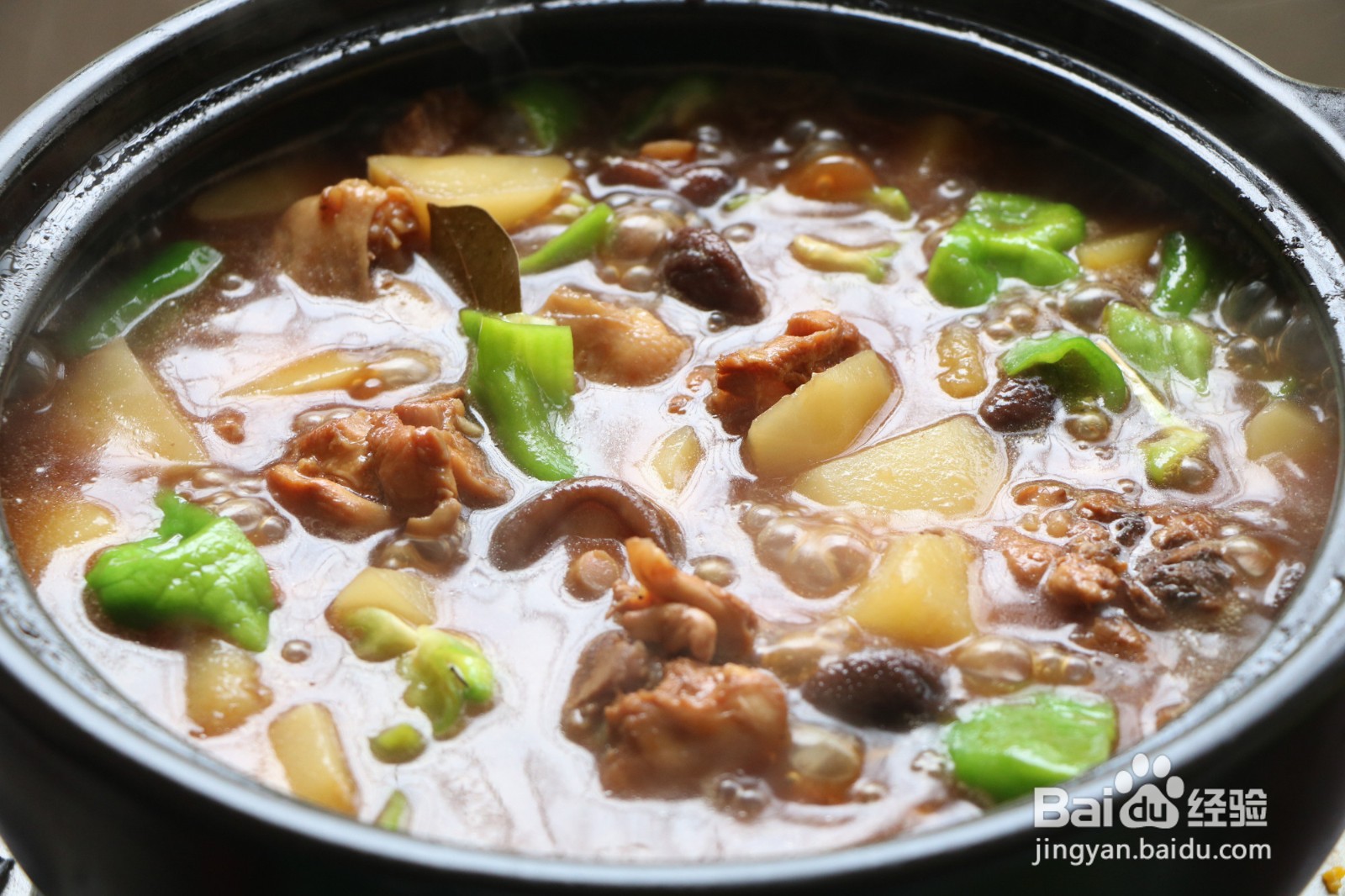 土豆炖鸡腿肉
